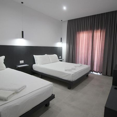 Art De Jon Rooms Sarandë Exterior foto